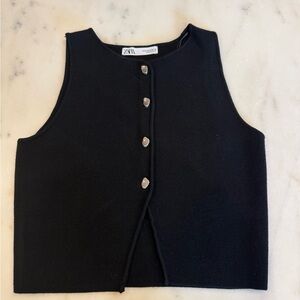 Zara Black Buttoned Sleeveless Vest